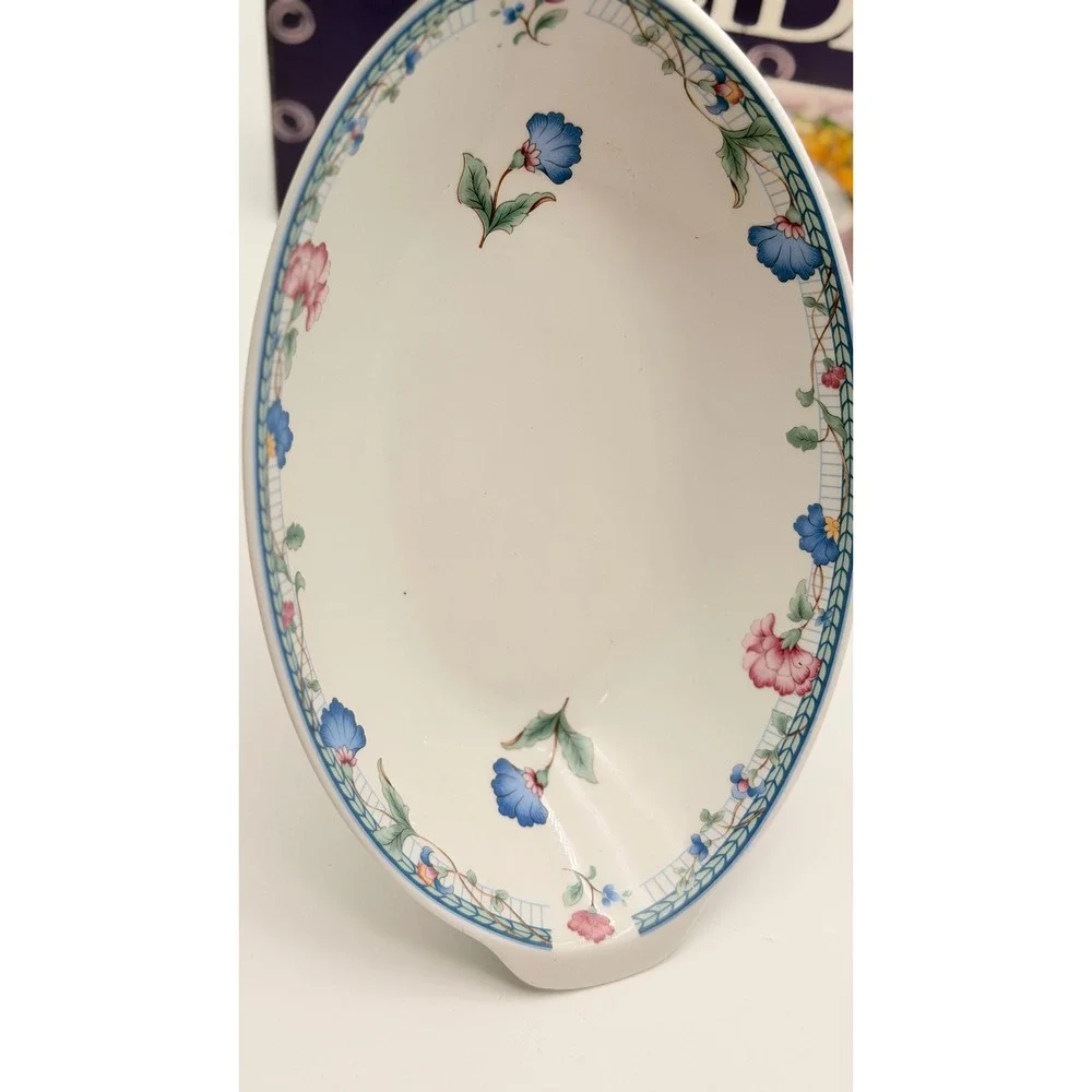 Oneida Blue Lattice 12 Inch Oval Vegetable Serving Bowl Fine Porcelain U130769